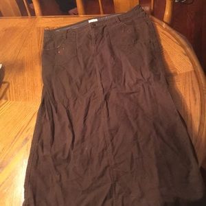 Brown skirt